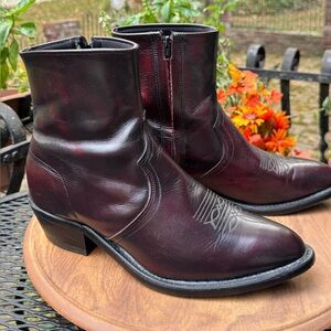 Men's Western Boots Like New! Leather rich warm Brown, Burgundy tone. VGC